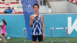 ADANALI BEREN TEKİN TÜRKİYE ŞAMPİYONU