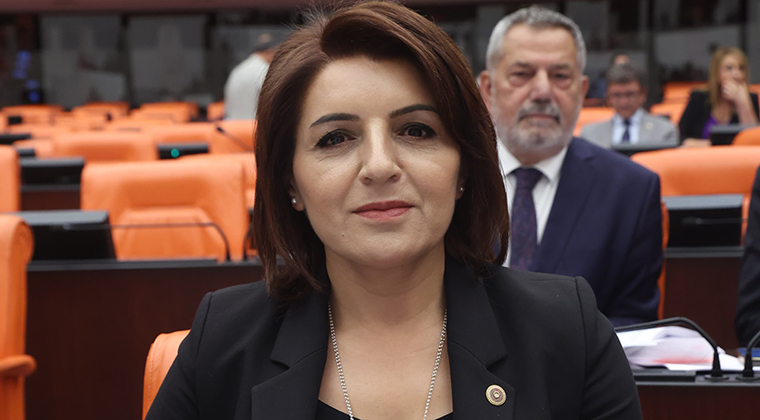 GÜLCAN KIŞ: “BELEDİYELERİ VE MİLLETİ CEZALANDIRIYORSUNUZ”