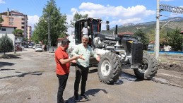 POZANTI’YA KAPALI SEMT PAZARI İÇİN İLK KAZMA VURULDU