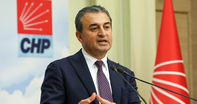 “SPOR SİYASETTEN ARINDIRILMALI”