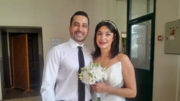 GENÇ DOKTORLAR YASTIĞA BAŞ KOYDU