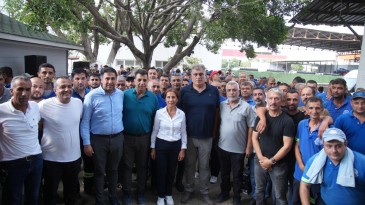 BAŞKAN TEKİN:”SEYHAN’DA TEMİZLİK SORUNUNU KARARLILIKLA ÇÖZECEĞİZ”