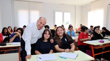 BAŞKAN DEMİRÇALI’DAN EĞİTİME BÜYÜK DESTEK