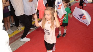 ADANA FİNAL OKULLARI 15. EĞİTİM-ÖĞRETİM YILINA COŞKUYLA BAŞLADI