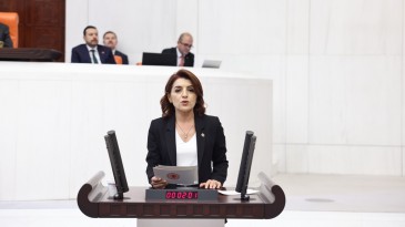 MEB’DE KRİZLER BİTMİYOR!