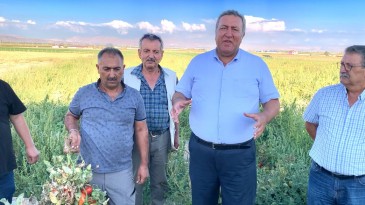 GÜRER: “HACİZLER, ÜRETİMİN ÖNÜNÜ KESER”