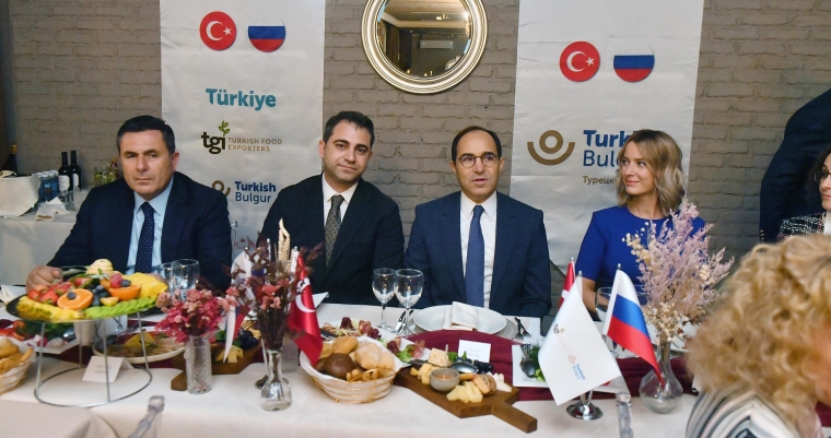 MOSKOVA’DA TÜRK BULGURU İLE LEZZET ŞÖLENİ