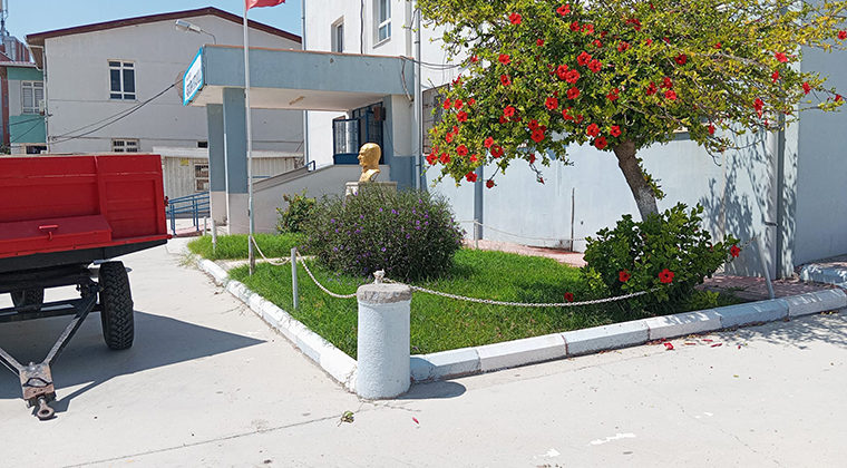YUMURTALIK BELEDİYESİ, OKULLARI PIRIL PIRIL YAPTI