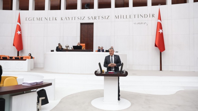 “YAŞASIN CHP, YAŞASIN CUMHURİYET!”