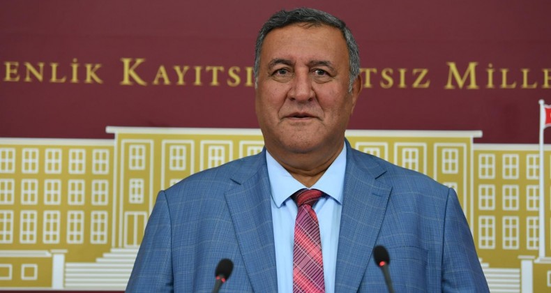 GÜRER: “İŞÇİ, EMEKLİ, ÇALIŞAN MUTLU DEĞİŞLDİR”