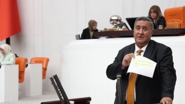 “ÖĞRETMEN MESLEK KANUNU SORUNLARI DERİNLEŞTİRİYOR”