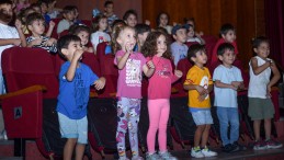 SEYHANLI MİNİKLERİN TİYATRO HEYECANI