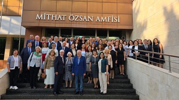 NADİR HASTALIKLAR VE BÖBREK BALCALI’DA MASAYA YATIRILDI