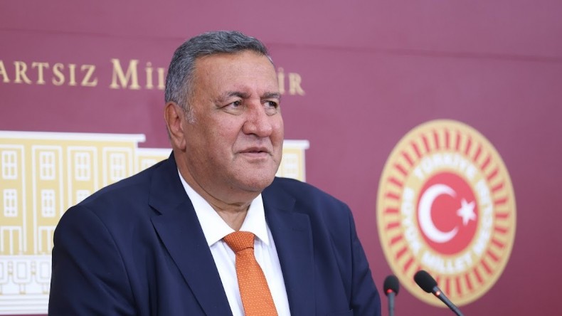 “22 YILDA BOŞANMA ORANI YÜZDE 130,6 ARTTI”