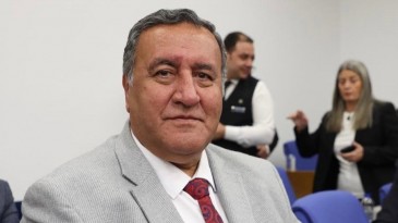 “EĞİTİM SİSTEMİMİZ, FİKRİ VE VİCDANI HÜR NESİLLER YETİŞTİRMEKTEN UZAKLAŞTI”