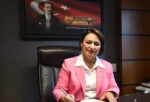 MÜZEYYEN ŞEVKİN: DOĞURGANLIK HIZI DÜŞTÜ, 4 KİŞİLİK AİLE KAVRAMI SONA ERDİ!