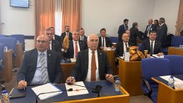 TARIM BAKANINA SÜT, SU VE EKMEK TEPKİSİ…