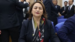 “HER FABRİKA KALEDİR ANCAK AKP BU KALELERİ YIKIYOR”