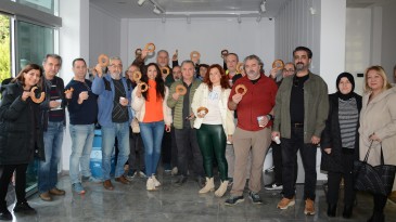 HEKİMLERDEN SİMİTLİ EYLEM