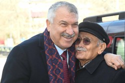 ZEYDAN KARALAR’DAN 7 BİN EMEKLİYE YENİ YIL DESTEĞİ