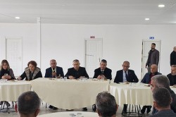 YUMURTALIK-BÜYÜKŞEHİR MUHTARLARLA EL ELE…