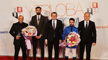 REKTÖR KOŞUSU ‘HAMASET’LE SONUÇLANDI…