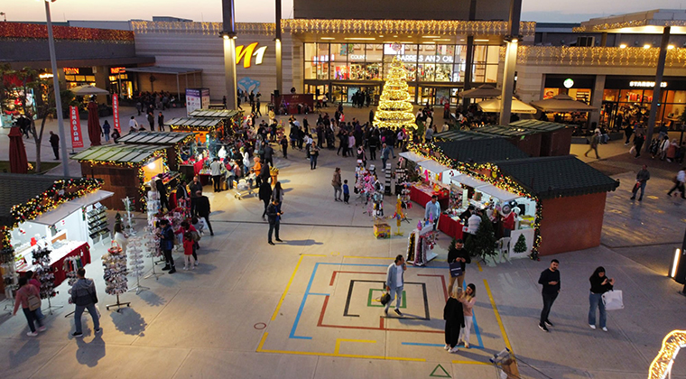 M1 AVM’DE BÜYÜLÜ BİR YILBAŞI HAZIRLIĞI…