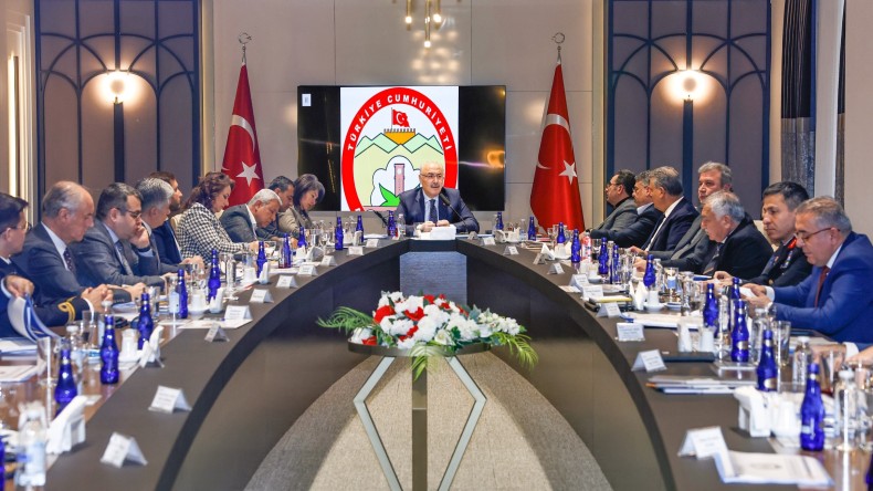 İL GÜNDEMİ DEĞERLENDİRME VE KOORDİNASYON TOPLANTISI YAPILDI