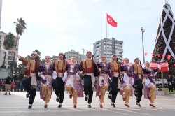 5 OCAK COŞKUSU ADANA’YI SARDI