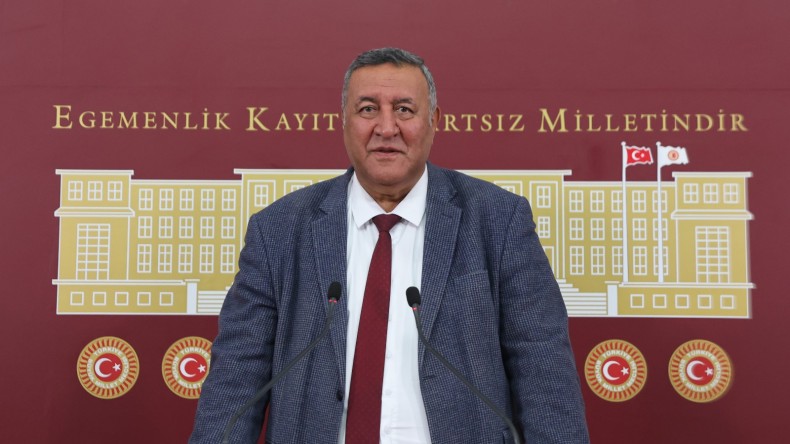 GÜRER: “ÖĞRENCİ BURSLARI YETERSİZ”