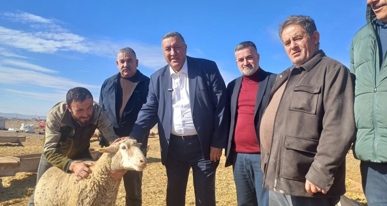 GÜRER: “YEME YAPILAN HER ZAM, ET VE SÜT FİYATINI ETKİLİYOR”