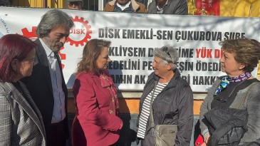 “EMEKLİLER, EMEKLEMEYE BAŞLADI”