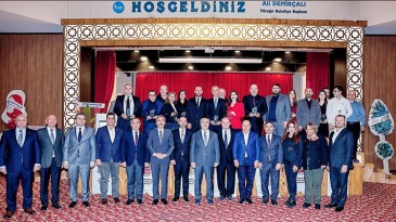 GAZETECİLER ÖDÜLLERİNİ ALDI