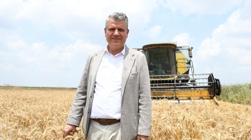 AYHAN BARUT SERT ÇIKTI; SURİYE’Yİ BIRAK TÜRK ÇİFTÇİSİNE SAHİP ÇIK!