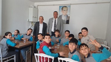 KASABA BELEDİYESİNDEN ÖĞRENCİYE YEMEK BEDAVA