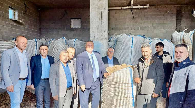 KİLOSU 6 LİRAYA MAL EDİLEN PATATES 3 LİRAYA SATILAMIYOR!