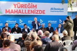 YÜREĞİR’DE BAŞKANLA MAHALLE BULUŞMALARI GERÇEKLEŞİYOR