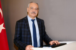 DİŞ HEKİMLERİ KOŞULLARININ İYİLEŞMESİNİ BEKLİYOR…