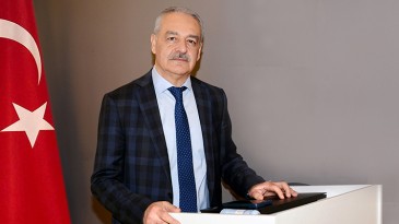 DİŞ HEKİMLERİ KOŞULLARININ İYİLEŞMESİNİ BEKLİYOR…