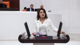 GÜLCAN KIŞ’TAN ÇUKUROVA ÇİFTÇİSİ İÇİN KANUN TEKLİFİ…