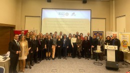 AİLE TOPLUM HİZMET GÖNÜLLÜLERİNE TEŞEKKÜR PLAKETİ…