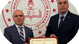 ADANA ÖĞRETMENEVİ A SINIFI HİZMET BELGESİ ALDI