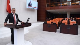 AYHAN BARUT: EN DÜŞÜK EMEKLİ MAAŞI VE BAYRAM İKRAMİYESİ ASGARİ ÜCRET OLSUN