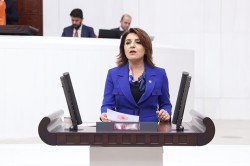 GÜLCAN KIŞ: “MÜJDE DEDİLER, HALKI SEFALETE MAHKUM ETTİLER”