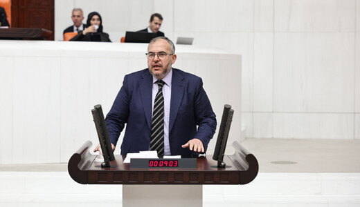 “DEPREMZEDENİN SORUNLARI BÜYÜYOR, ÇÖZÜM GECİKİYOR”