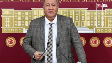 BAYRAM İKRAMİYESİ; İKİ KİLO FISTIKLI BAKLAVA PARASI…