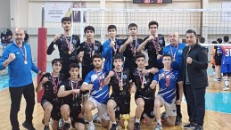 SEYHANLI GENÇ VE KÜÇÜK ERKEK VOLEYBOLCULAR ADANA ŞAMPİYONU…