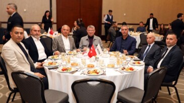 AOSB AİLESİ GELENEKSEL İFTAR YEMEĞİNDE BİR ARAYA GELDİ