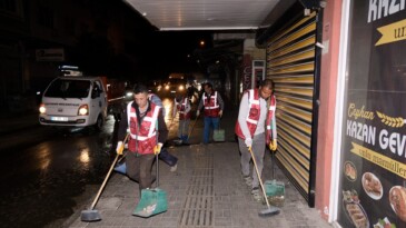 CEYHAN BAYRAMA PIRIL PIRIL GİRİYOR