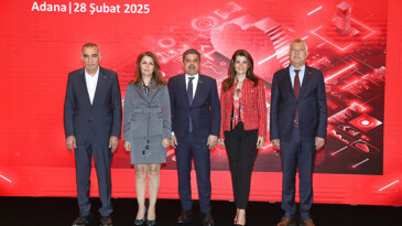 TÜRKONFED VE VODAFONE, ADANA’DAKİ KOBİ’LERİ DİJİTALLEŞTİRİYOR